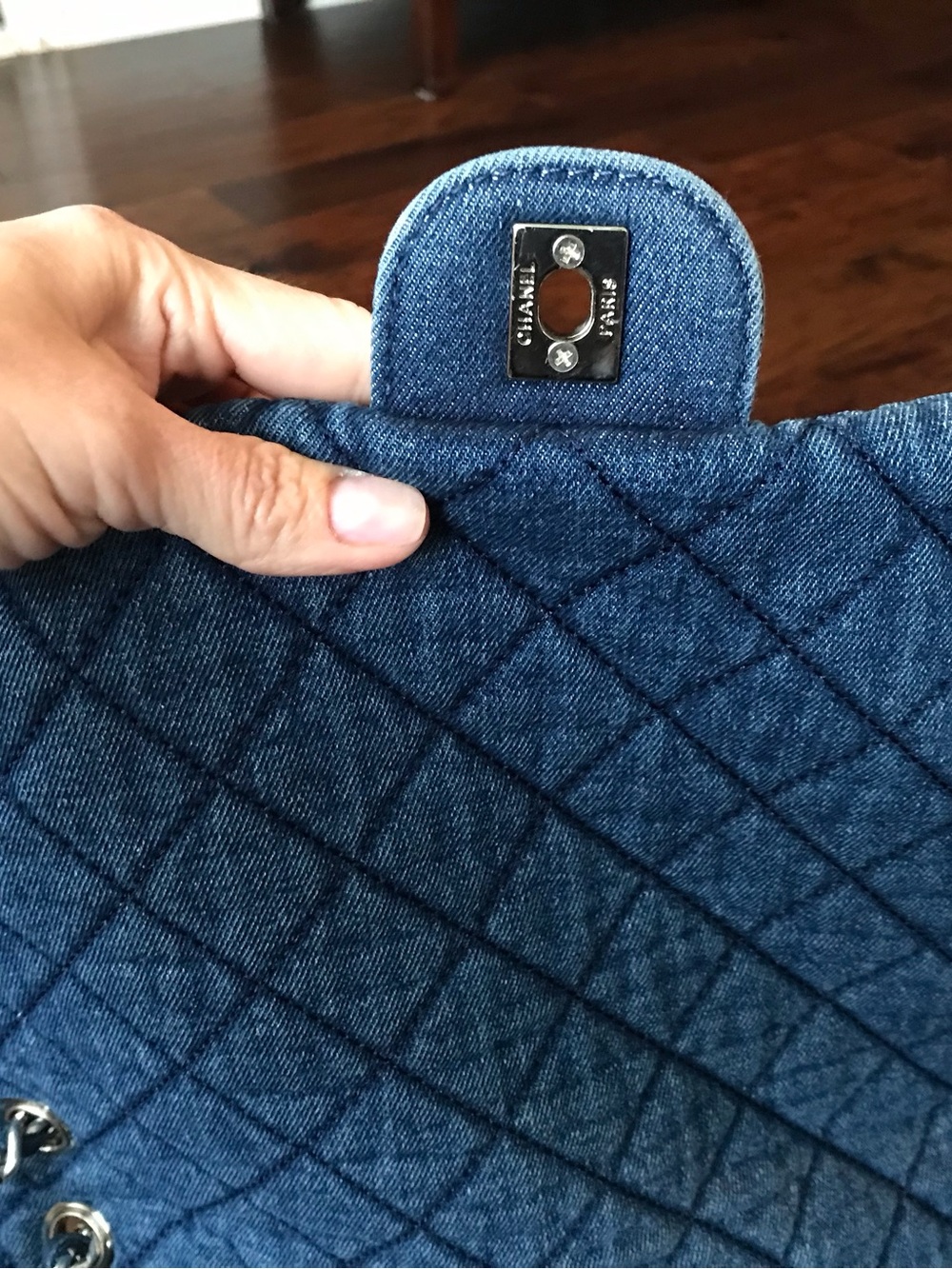 CHANEL Denim Quilted Shoulder tote crossbody Bag in Deep Blue XL - Picture 13 of 16